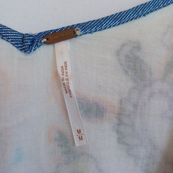 Free People Top Embroidered V Neckline  Beaded Detail Chiffon Top Size Medium - Picture 6 of 12